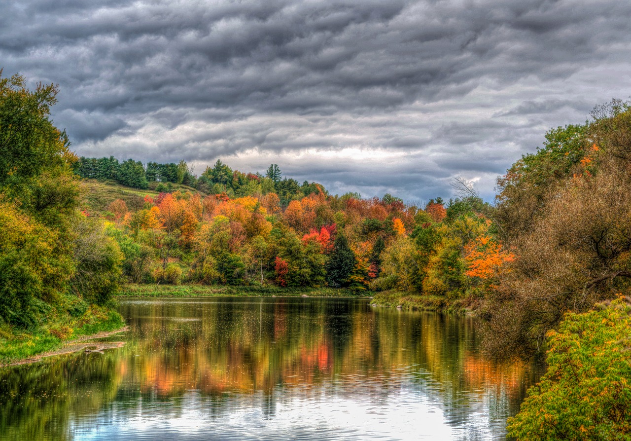 Image - vermont pond reflection cloudy sky