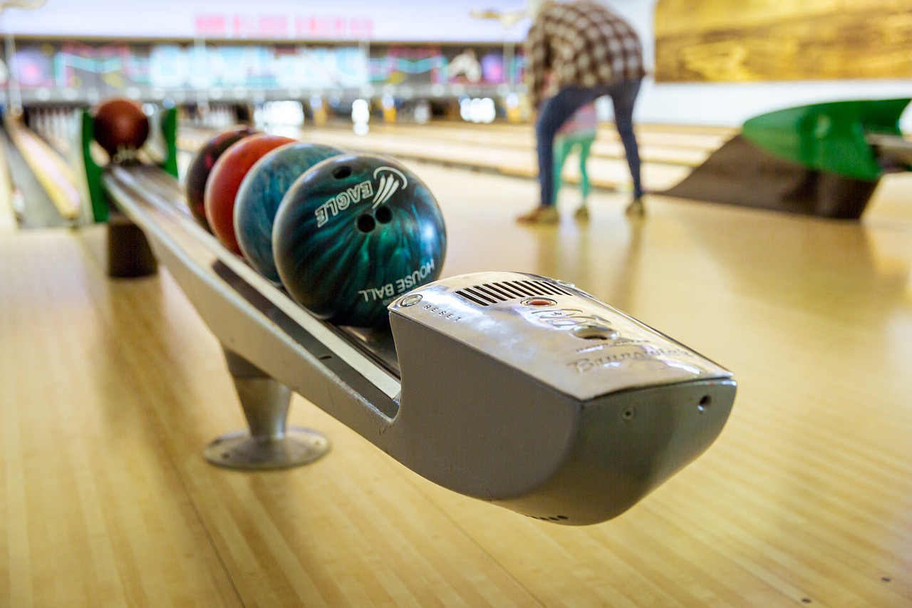 Image - bowling family recreation lifestyle