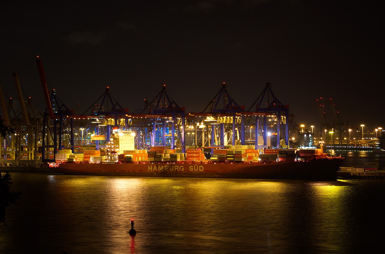 Image - hamburg port night hamburg port