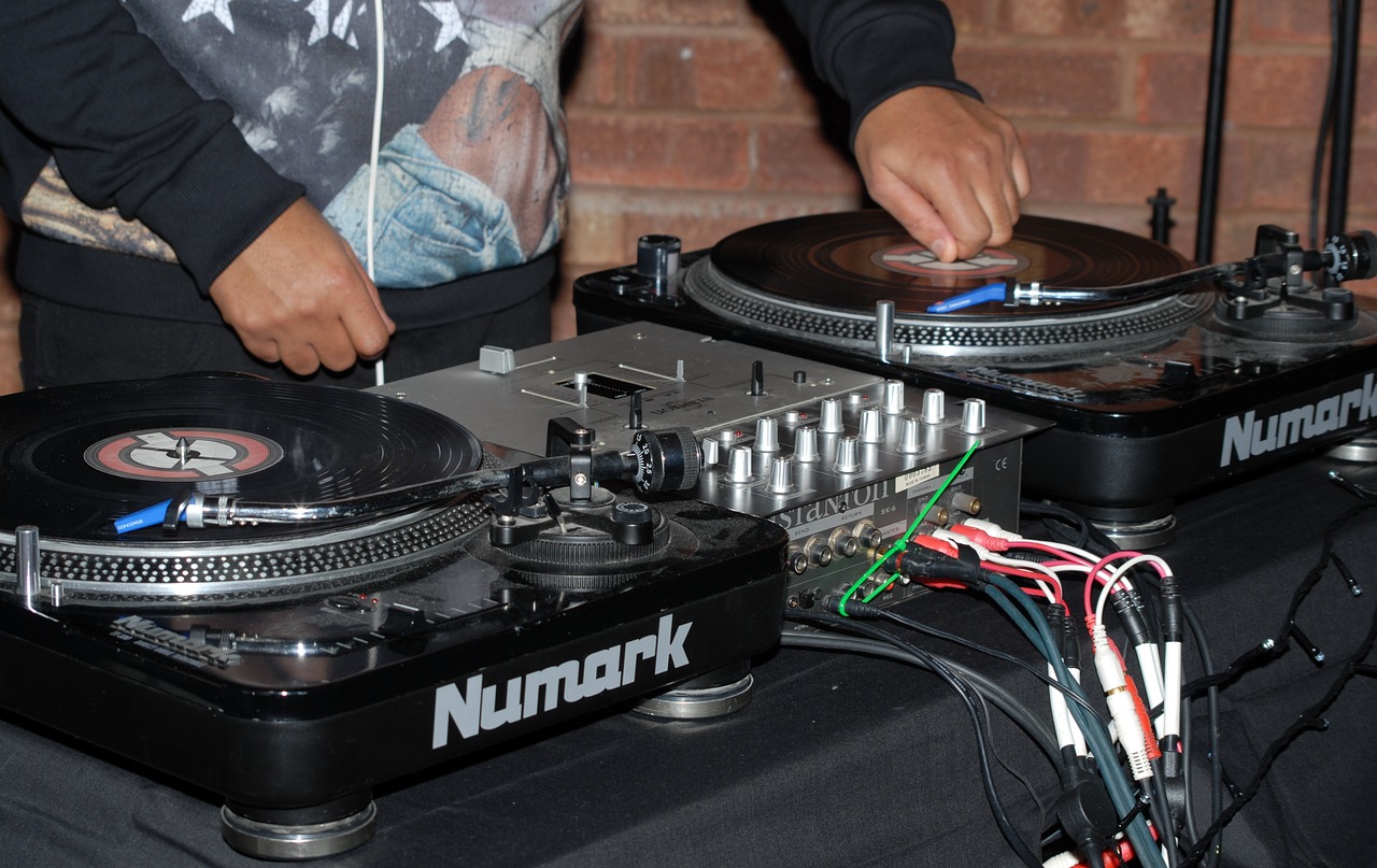 Image - dj decks music turntable