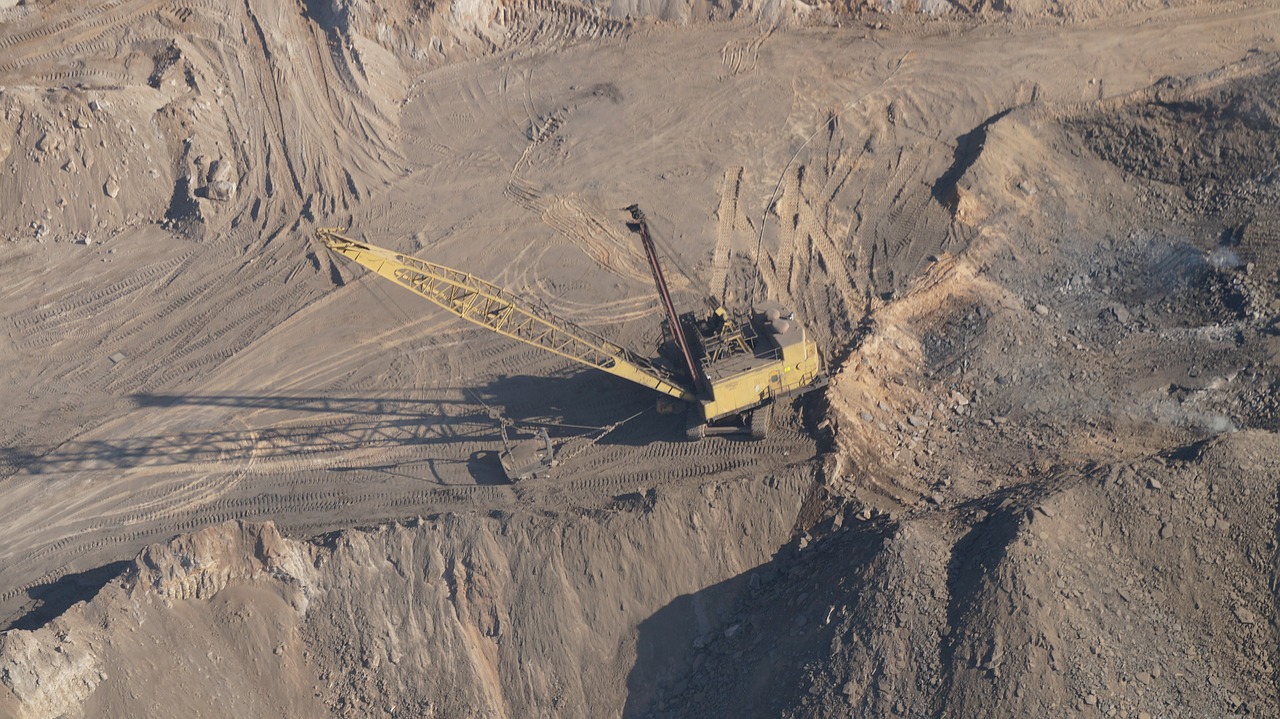 Image - dragline mining coal mining machine