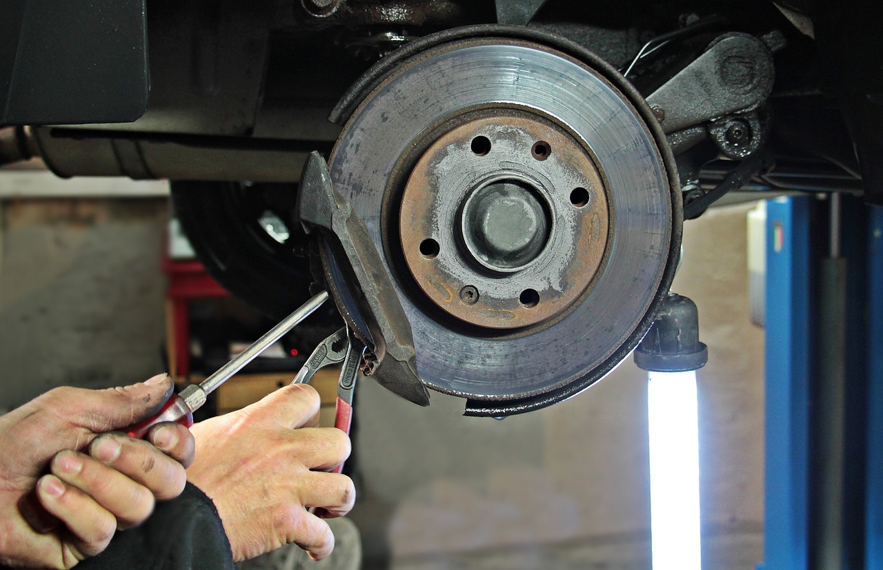 Image - auto repair workshop brake disc