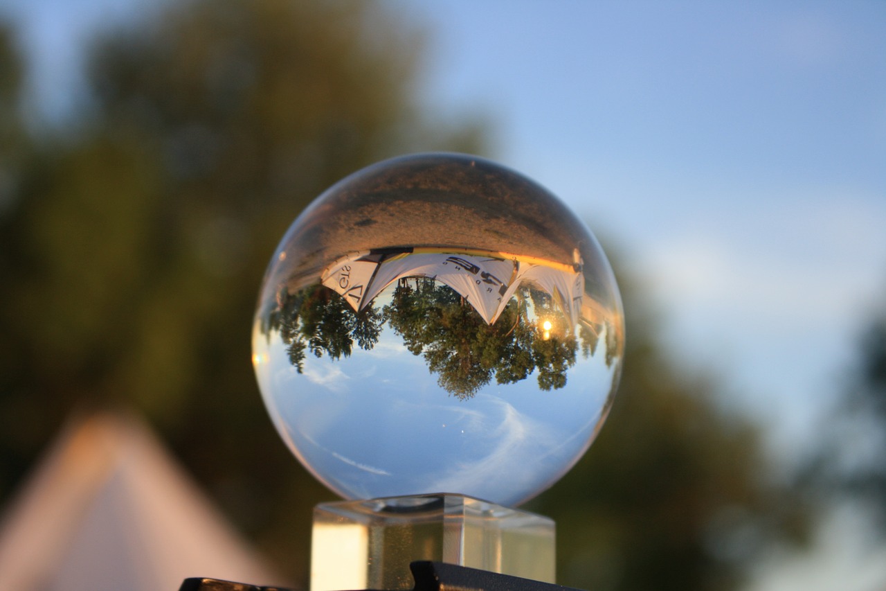 Image - crystal ball reflection crystal
