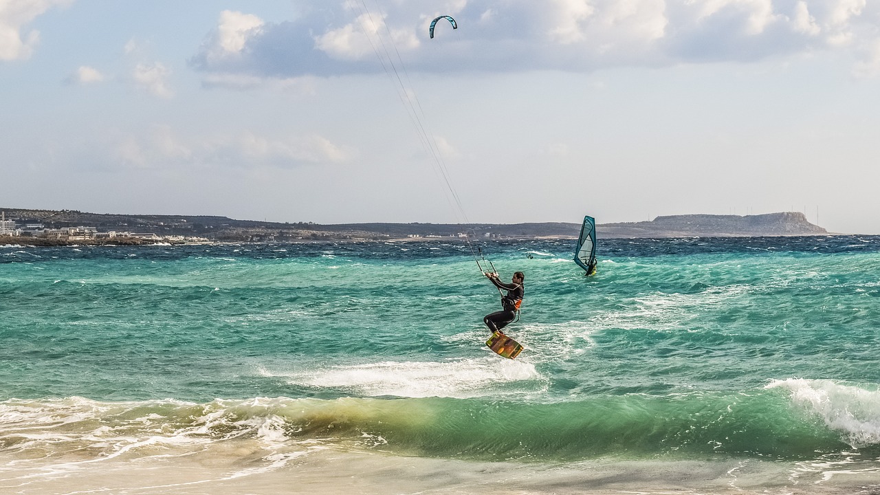 Image - kite surfing sport surfing sea