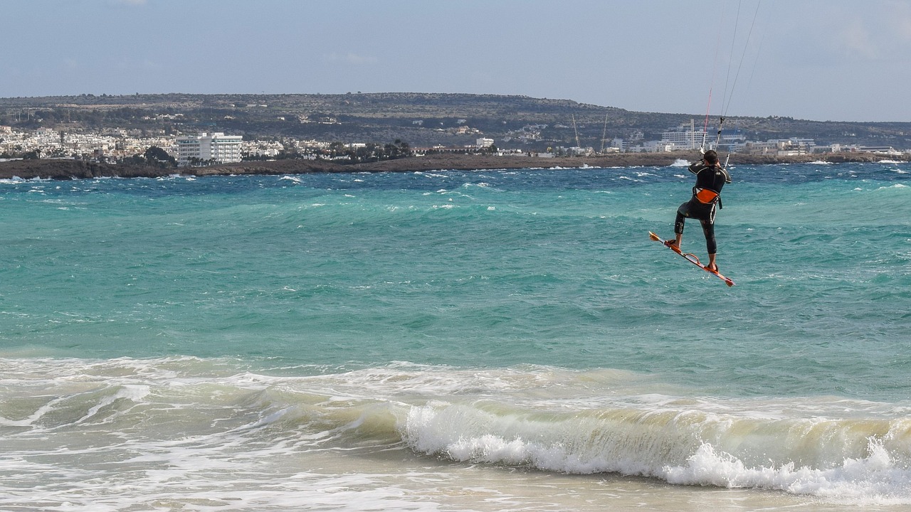 Image - kite surfing sport surfing sea