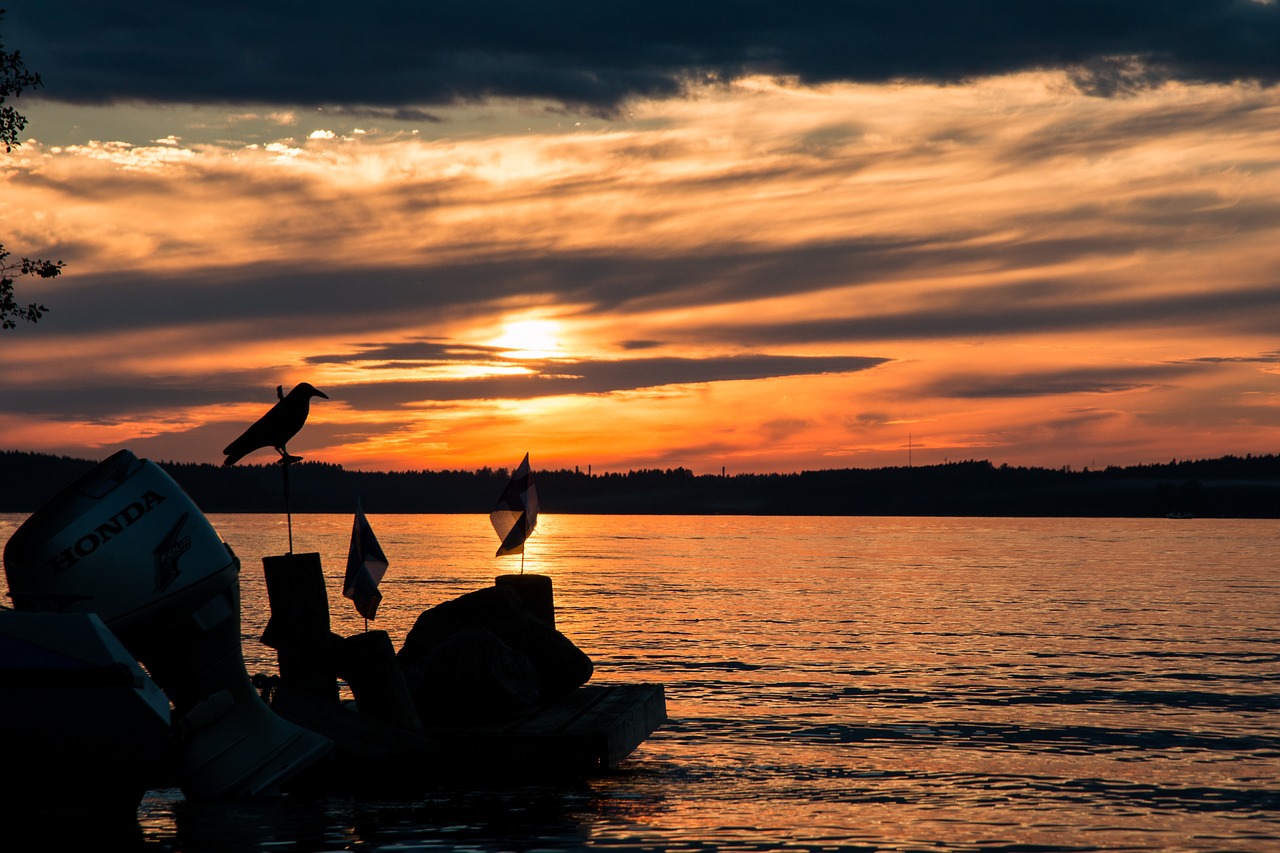 Image - lake sunset clouds evening beach