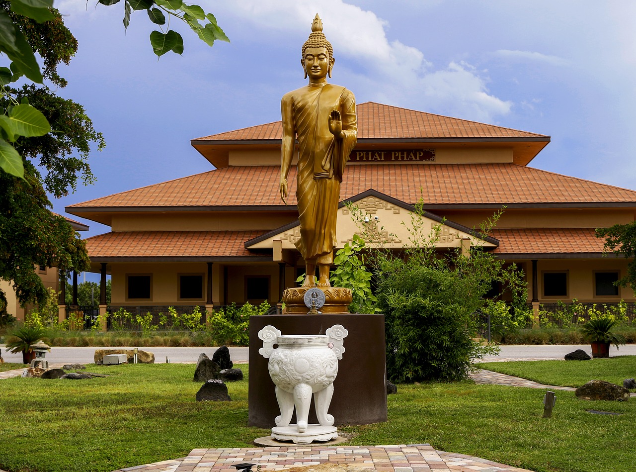 Image - buddhist center buddhism buddha gold
