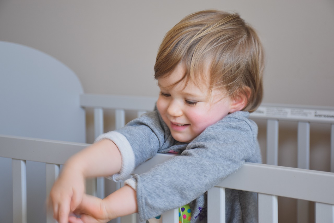 Image - baby crib waking up nursery