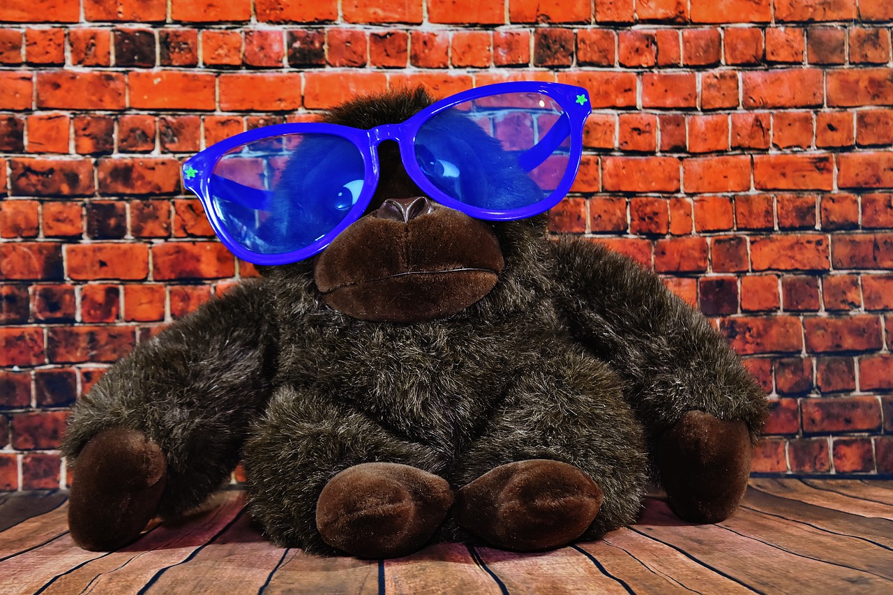 Image - funny glasses huge soft toy monkey