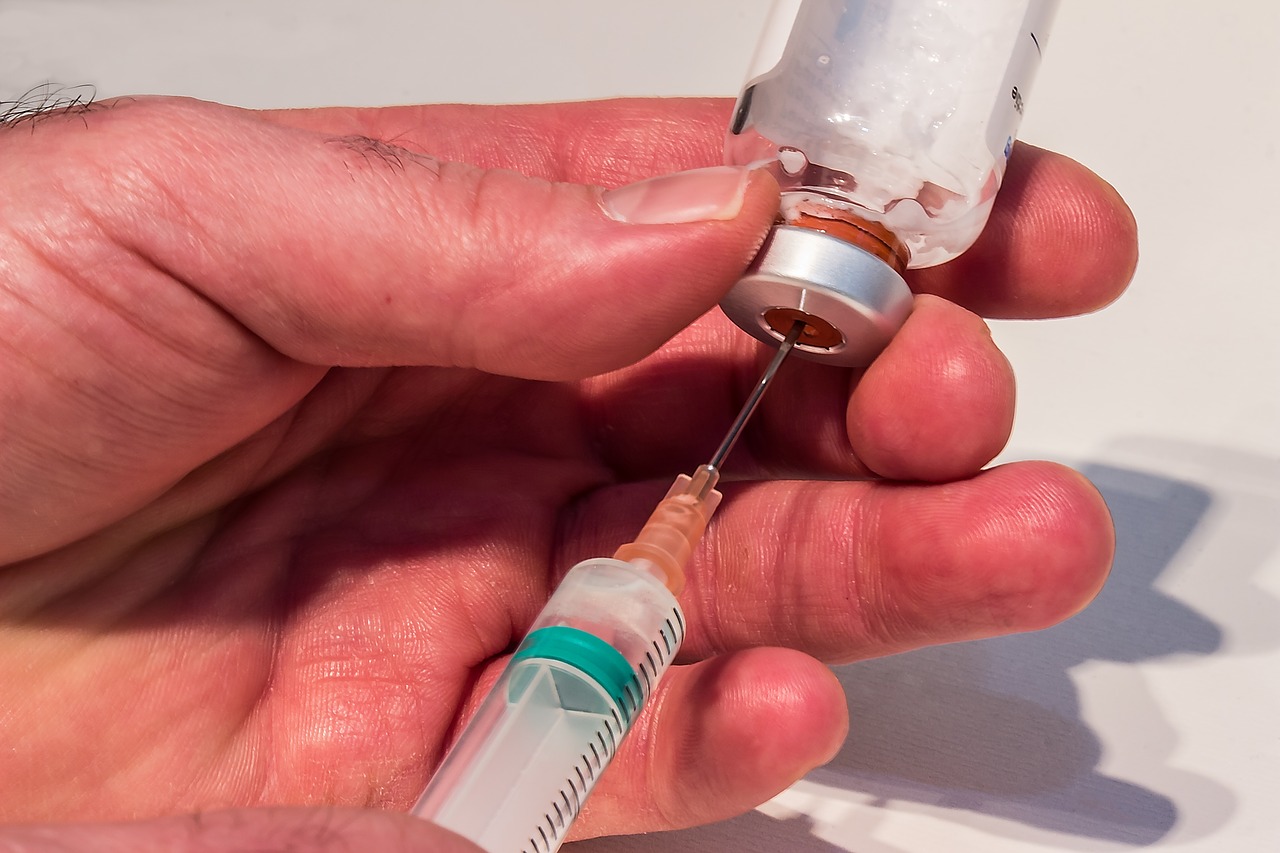 Image - syringe needle disposable syringe