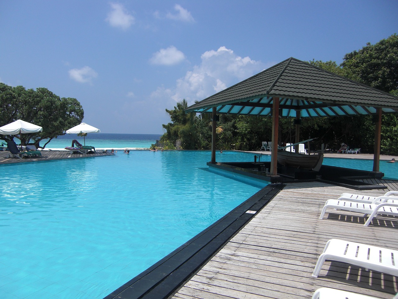 Image - maldives pool south sea silent