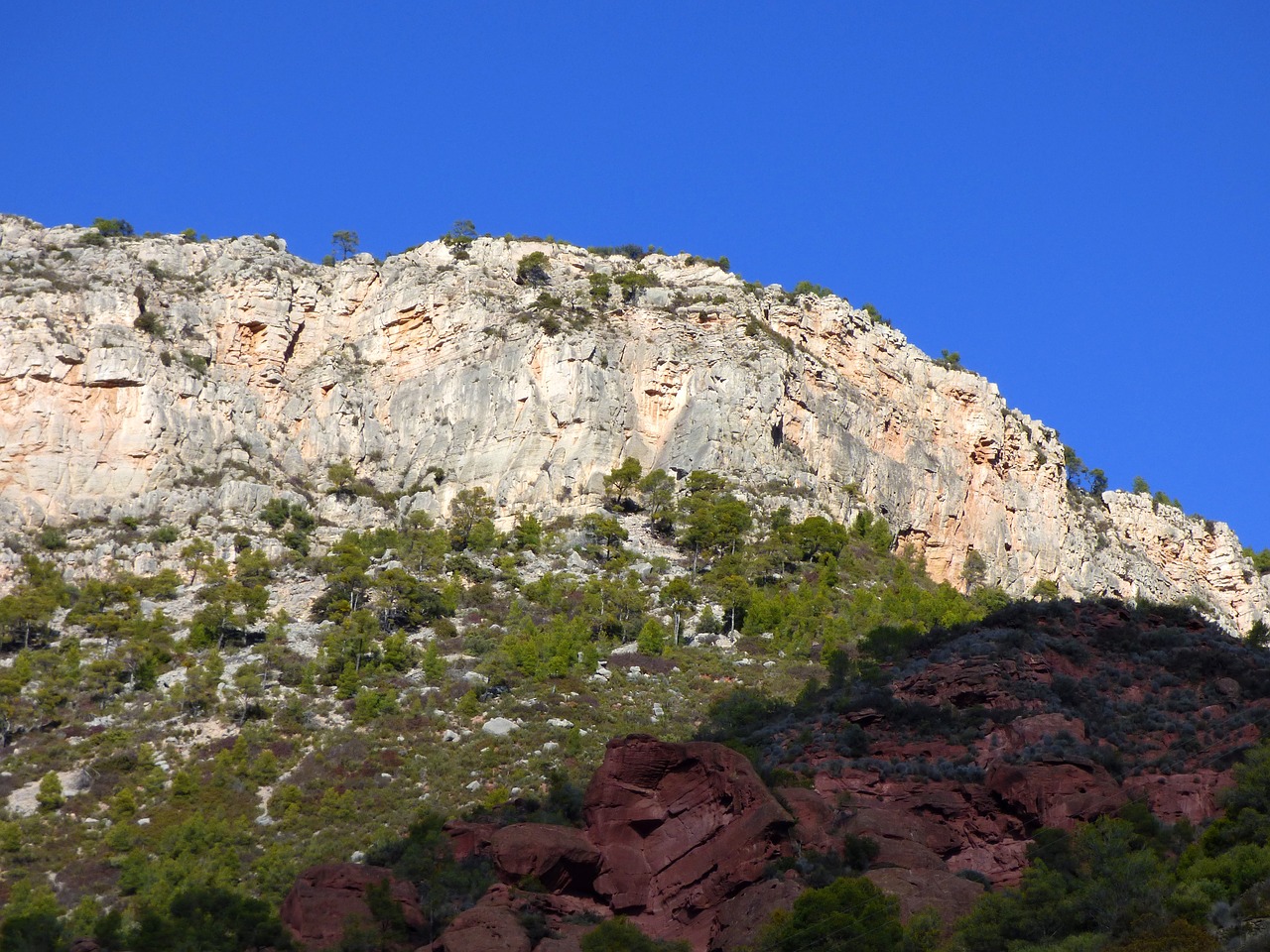 Image - mountains montsant priorat