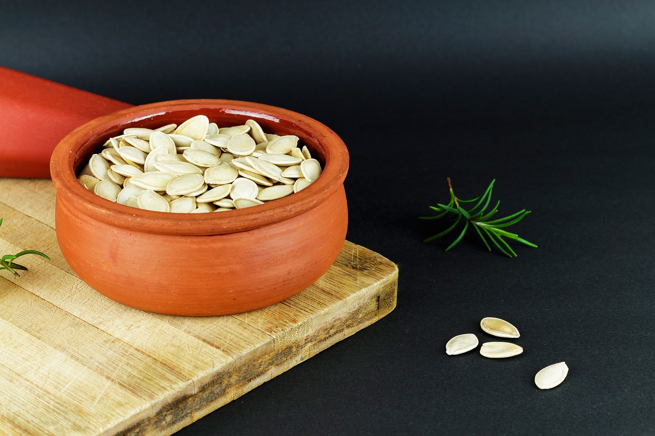 Image - pumpkin seeds pot dry earthen pot