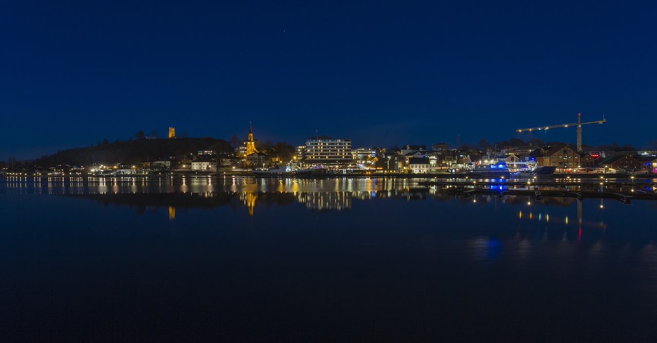 Image - skyline evening blue cityscape