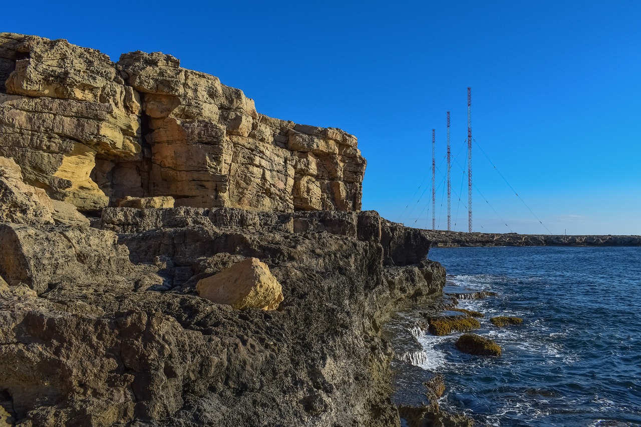 Image - cliff rocky coast coastline erosion