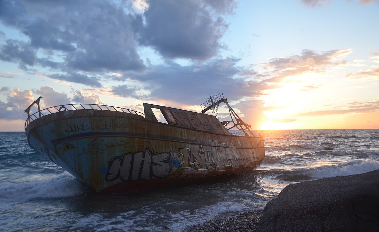 Image - wreck ship sunken greece boat old