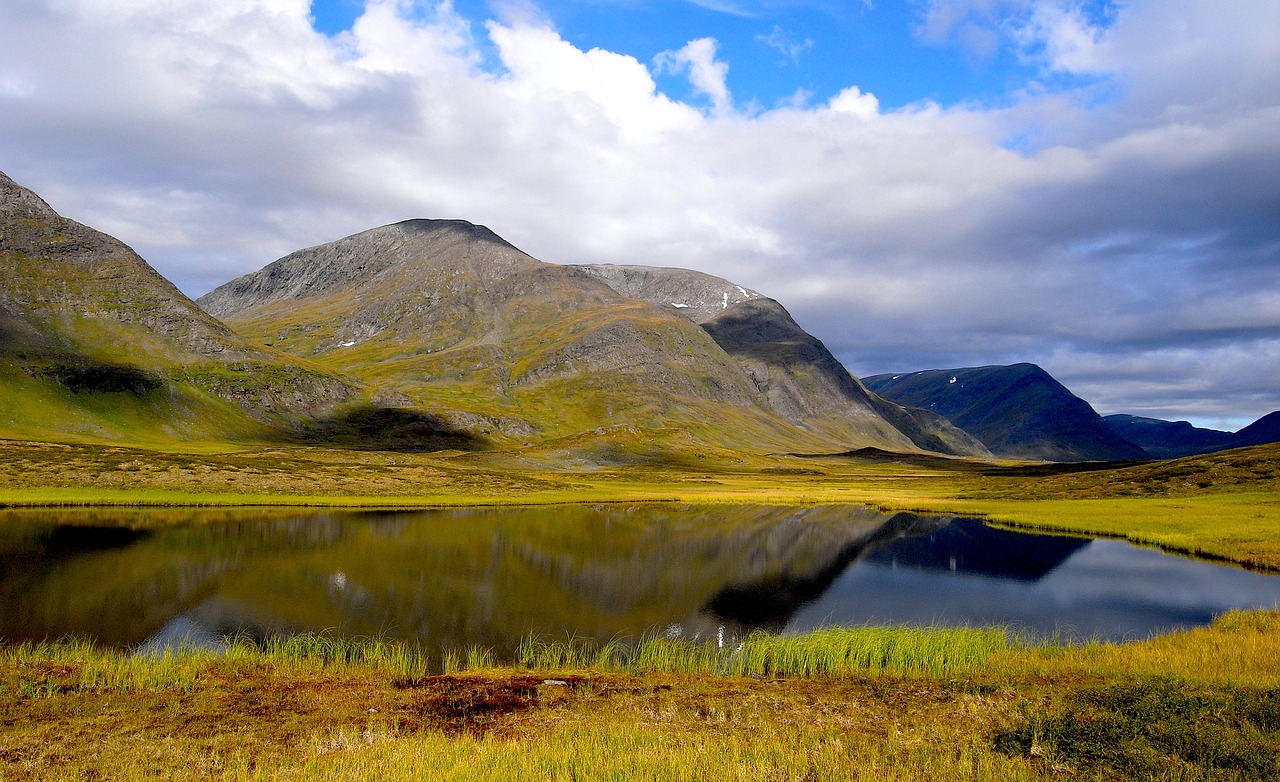 Image - kungsladen back to earth lake