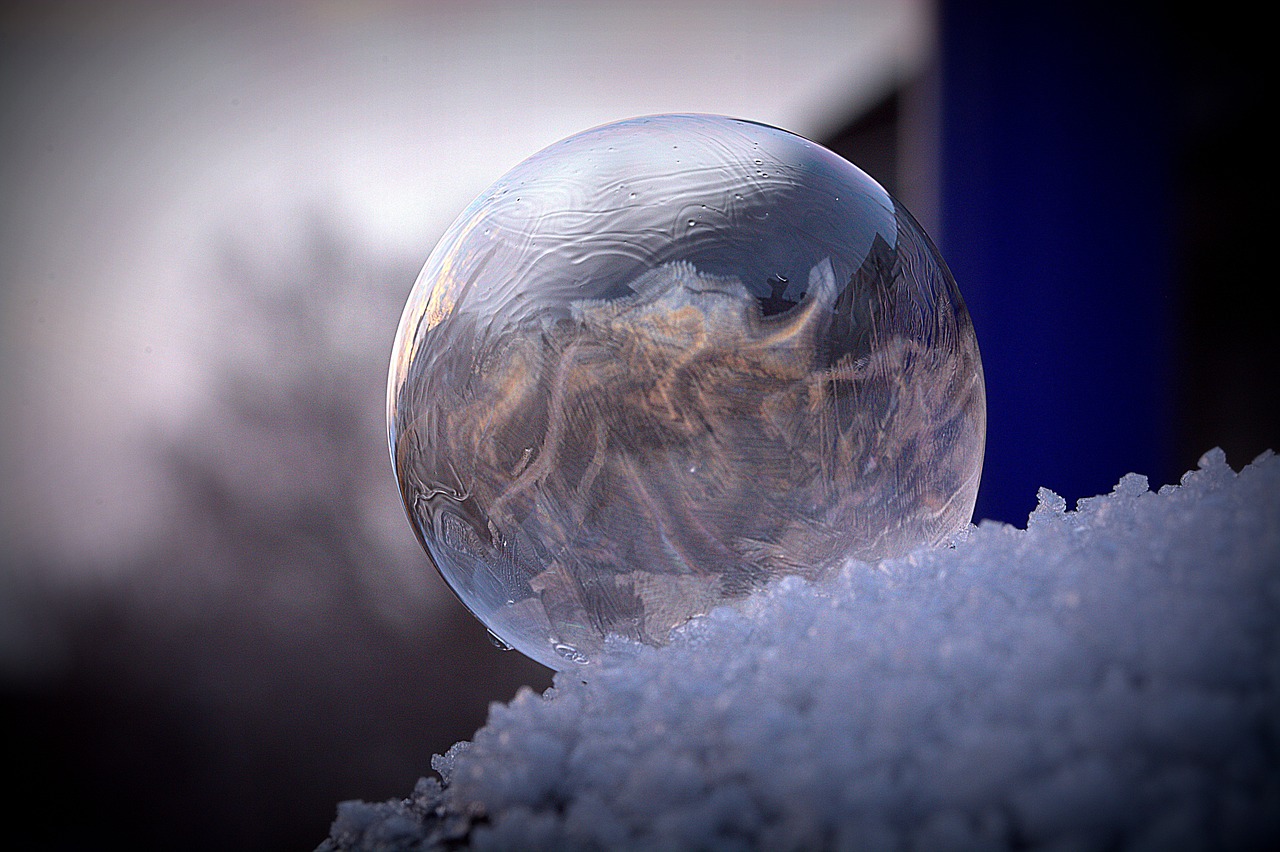 Image - soap bubble freeze frozen