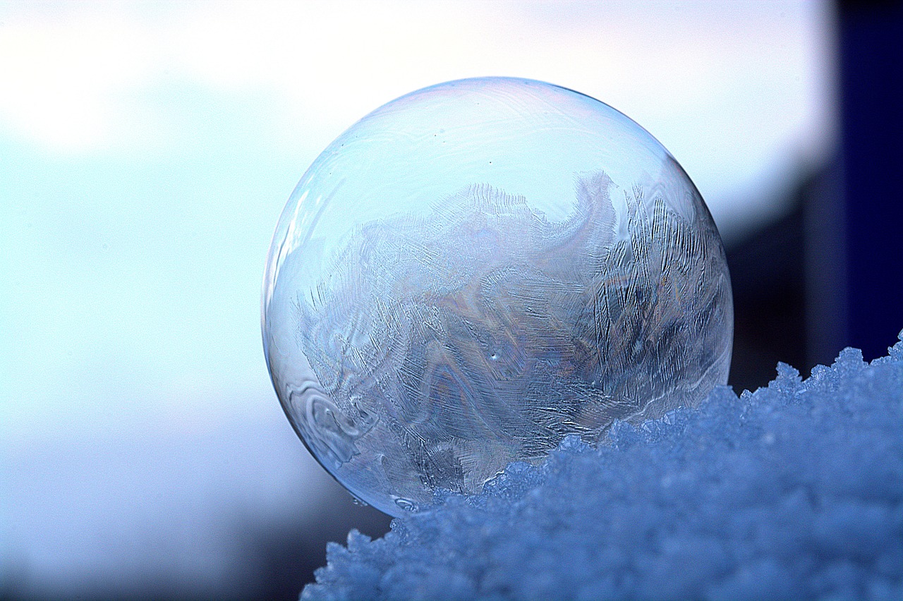 Image - soap bubble freeze frozen