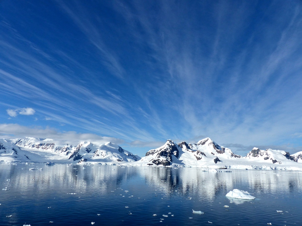 Image - antarctica paradise bay cold snow