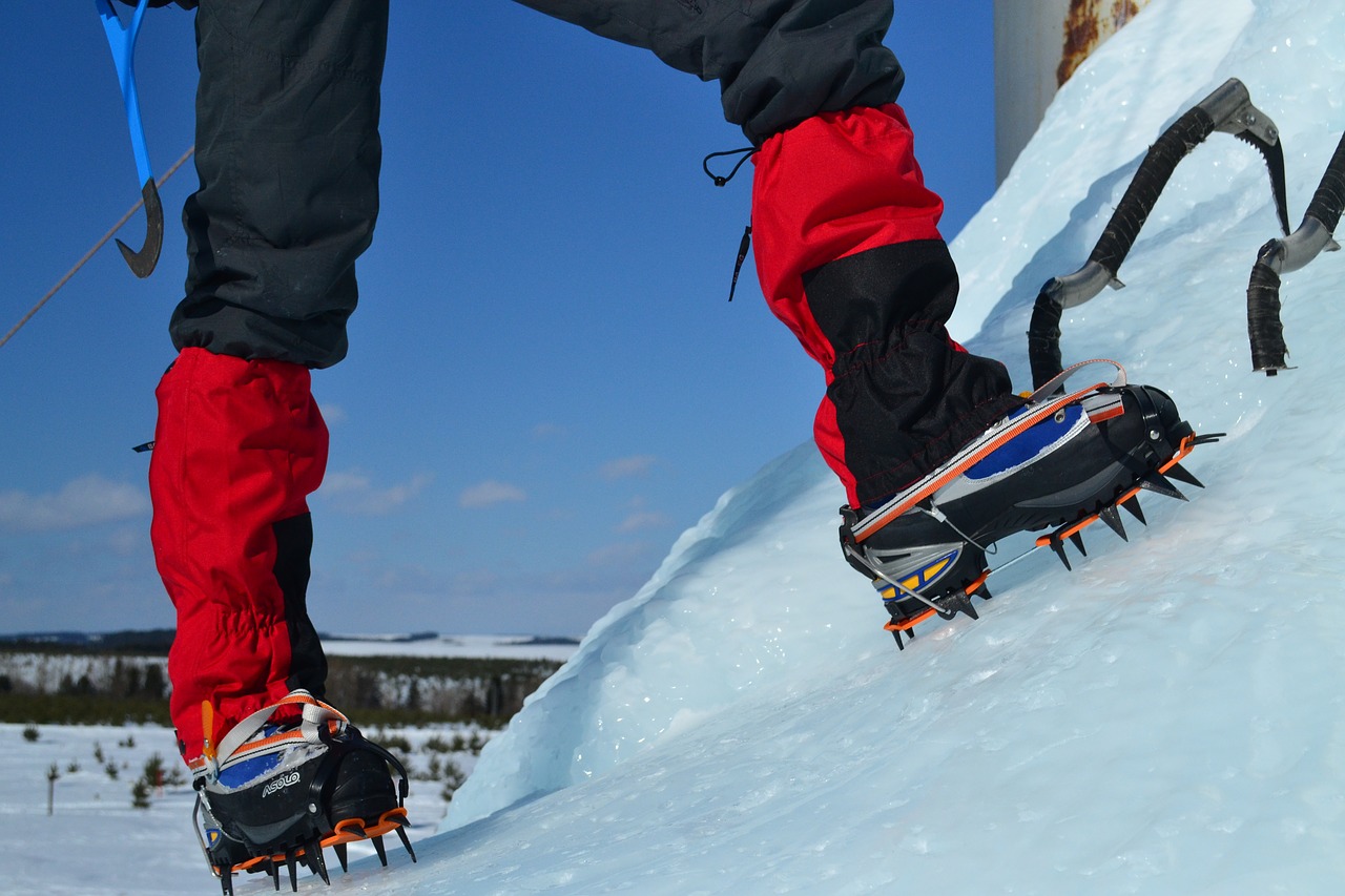 Image - mountaineering cats ice climbing