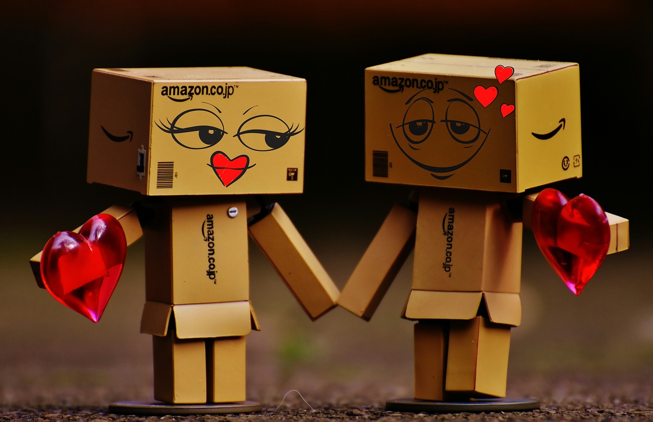 Image - danbo figure together hand in hand