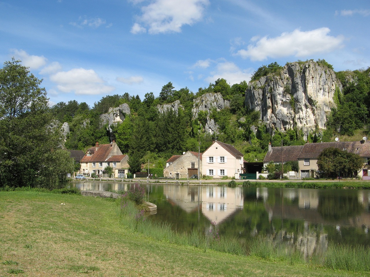 Image - rocks saussois merry sur yonne