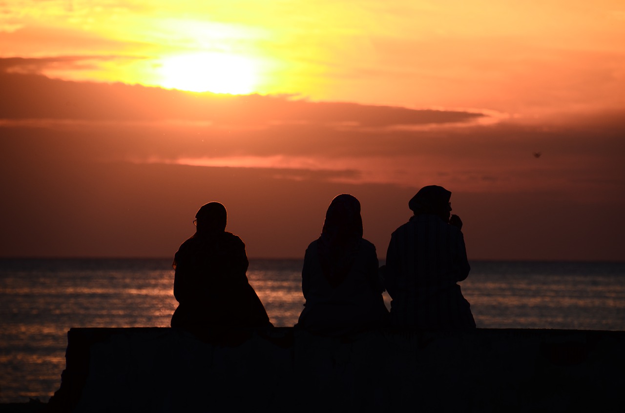 Image - black sea sunset women