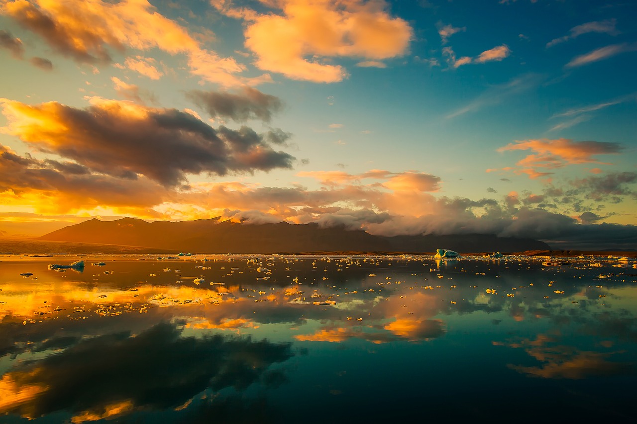 Image - iceland sky clouds beautiful