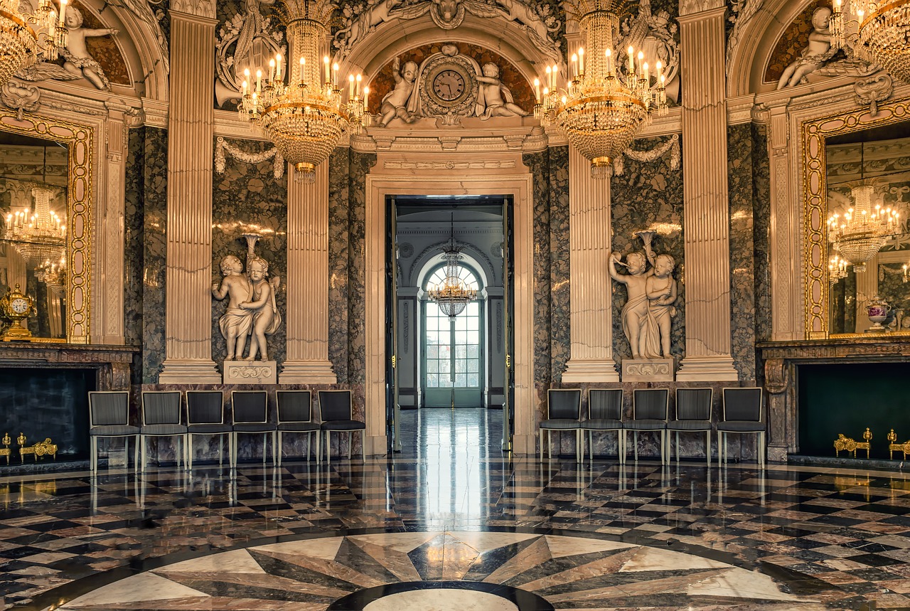 Image - hall castle ballroom historically