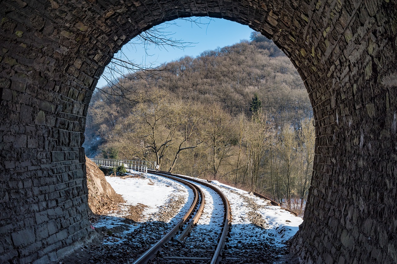 Image - railway tunnel brohltalbahn brohltal