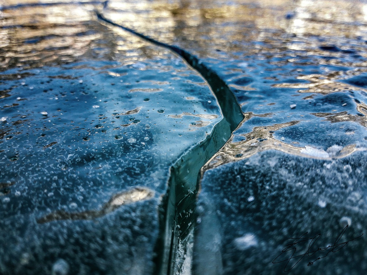 Image - ice switzerland art crack lake