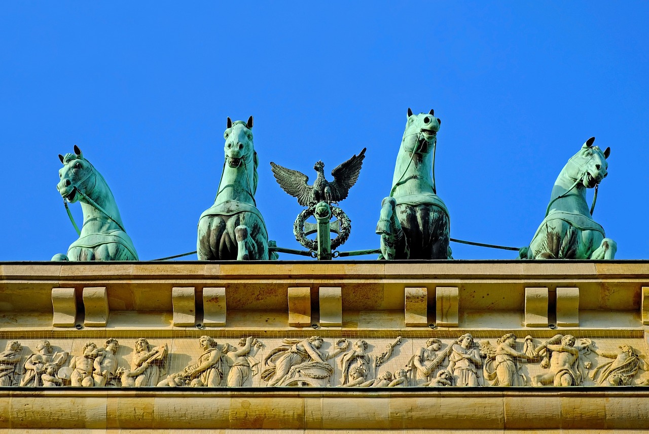 Image - brandenburg gate berlin landmark
