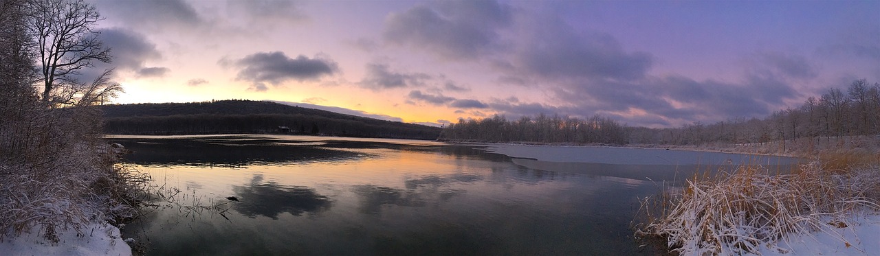 Image - lake winter sunrise light color