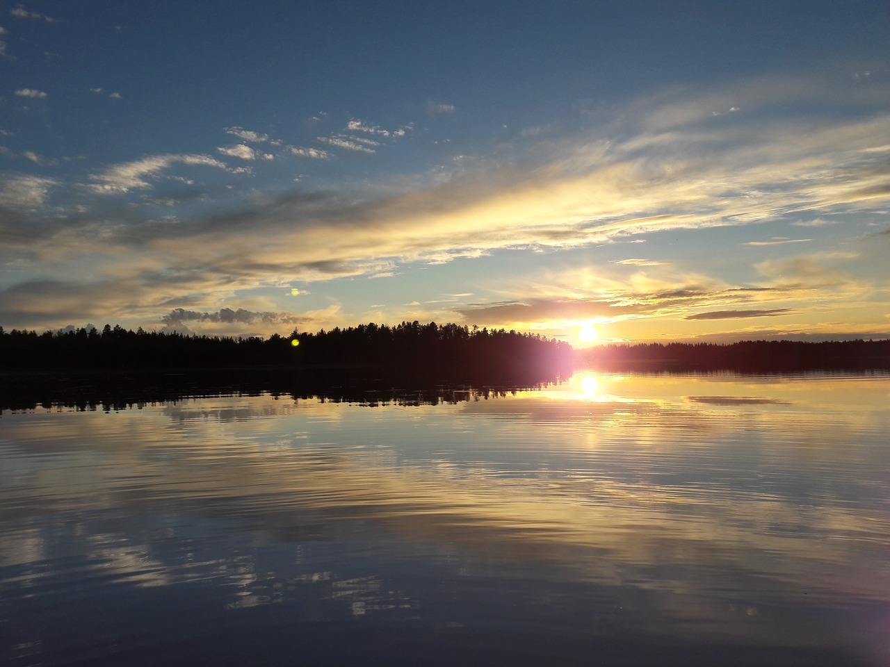 Image - lake water solar sunset reflection