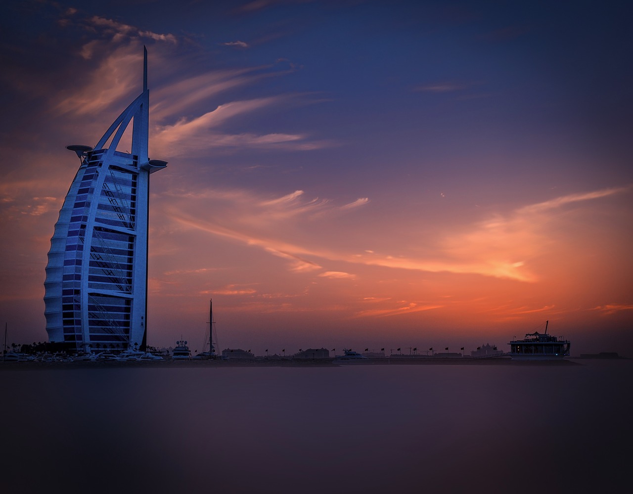 Image - dubai hotel sea sunset sky