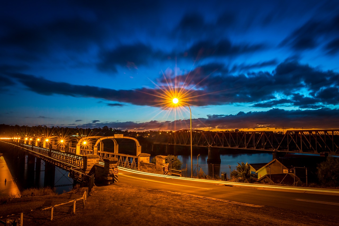 Image - bridge starburst river