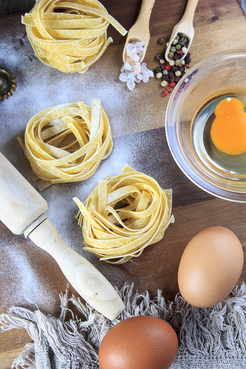 Image - egg pasta wood game flour salt