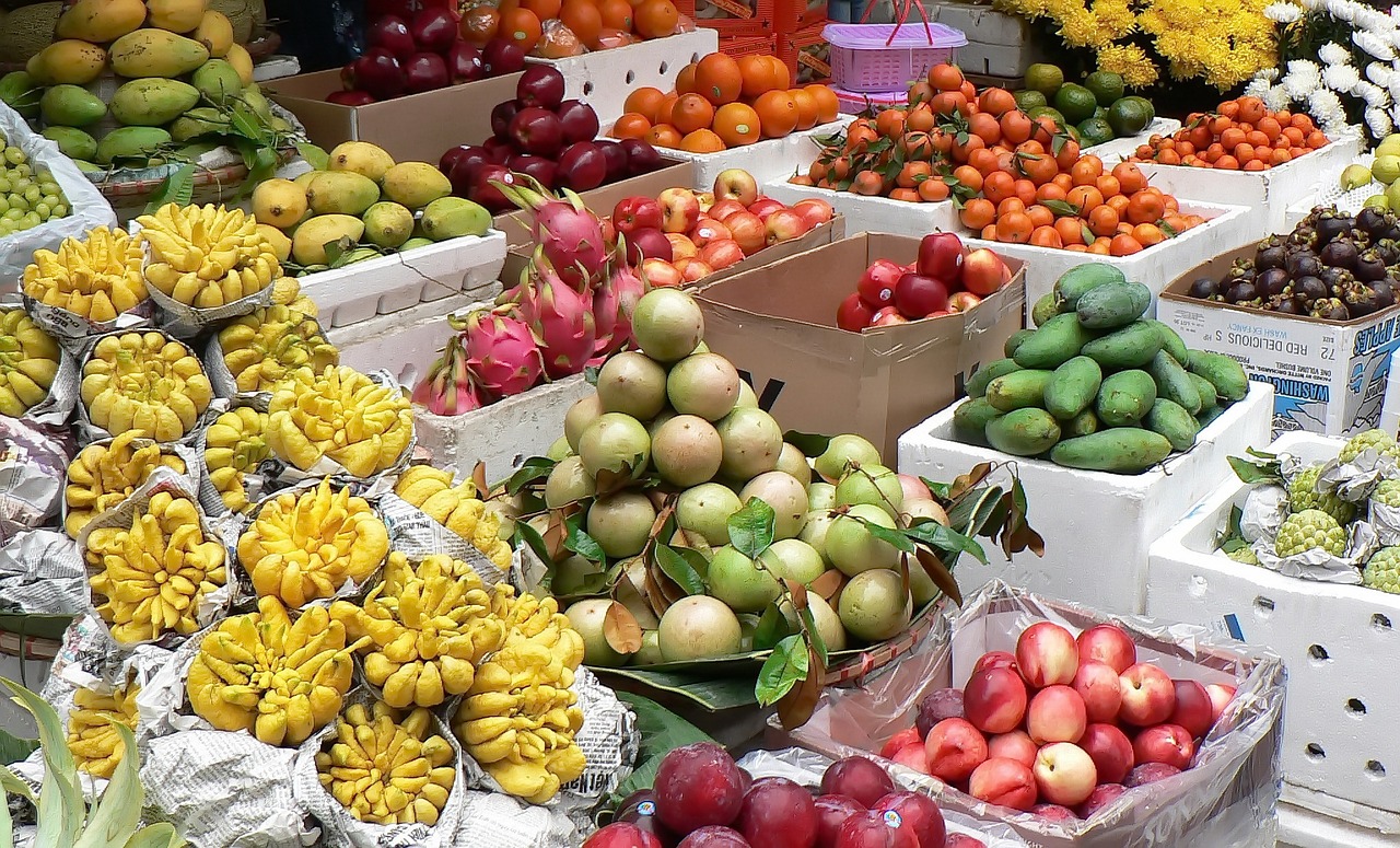 Image - viet nam market grapefruit pittaya