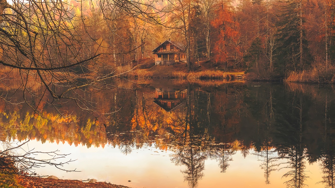 Image - italy autumn fall cottage house