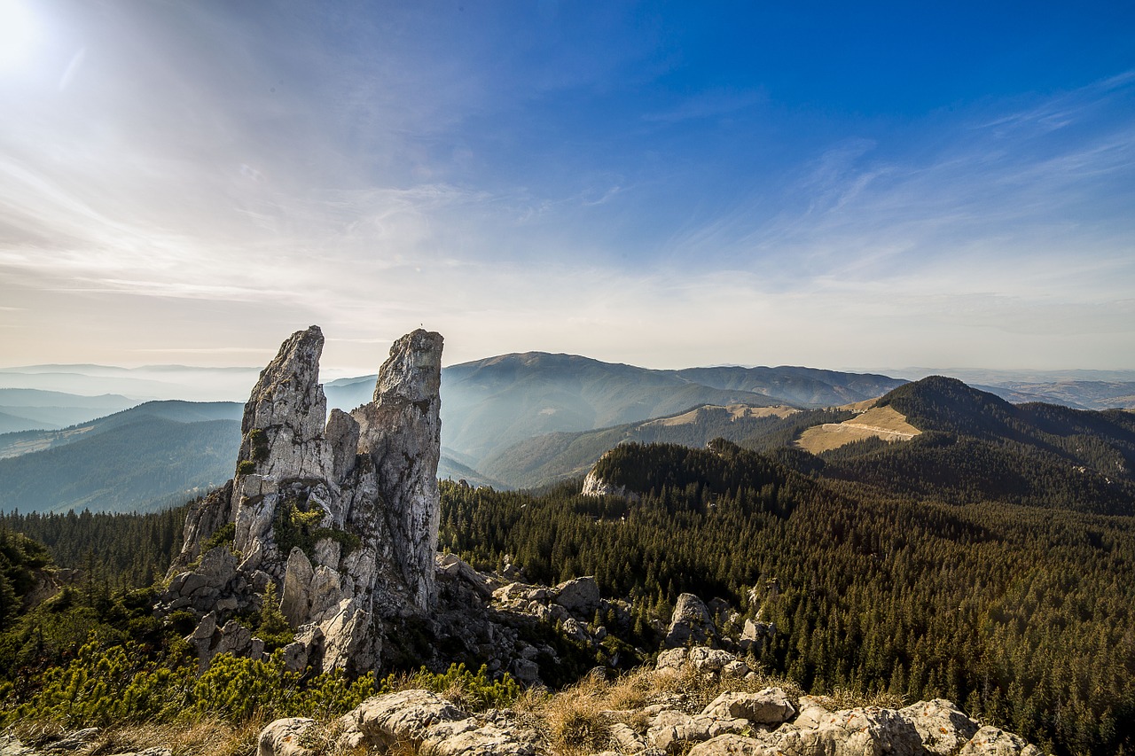 Image - pietrele doamnei rarau romania