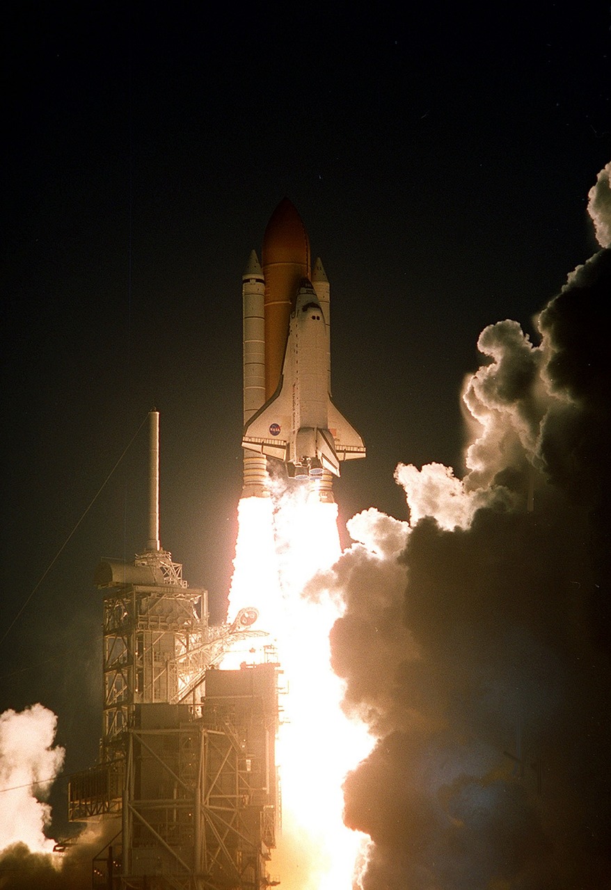 Image - space shuttle atlantis liftoff