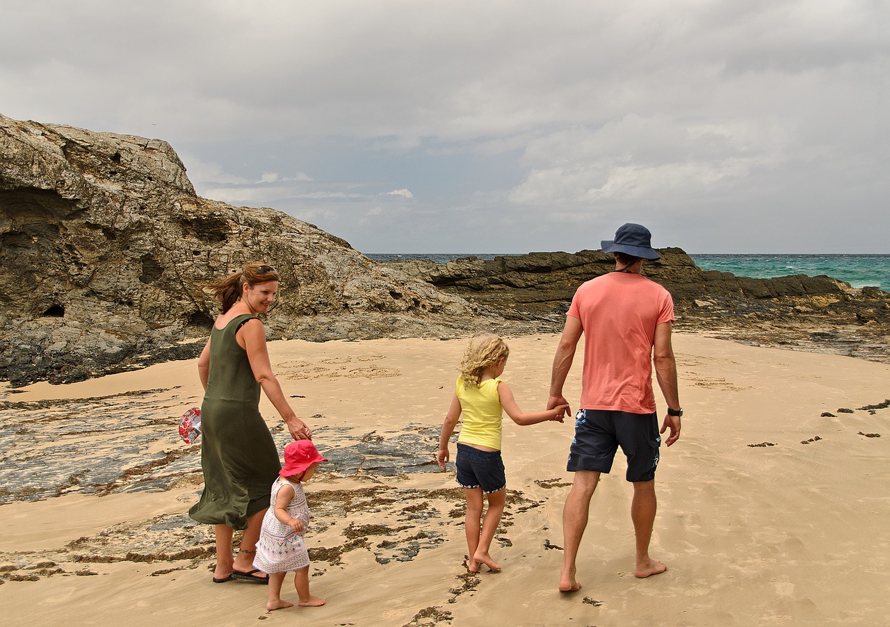 Image - family beach fun seaside summer