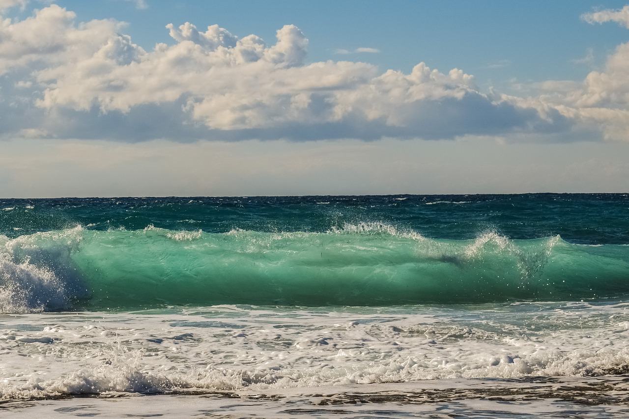 Image - wave smashing sea coast nature