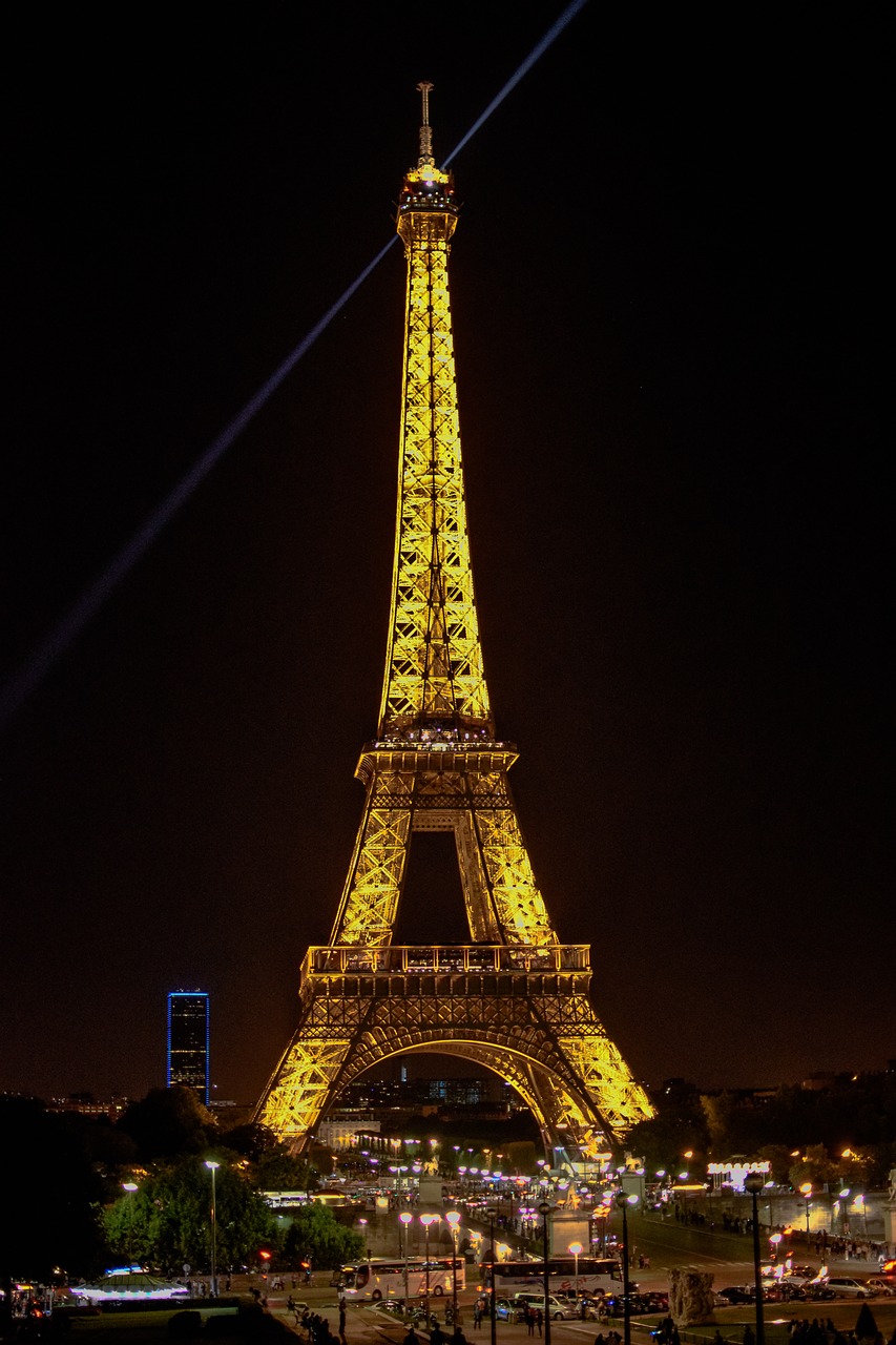 Image - paris eiffel tower