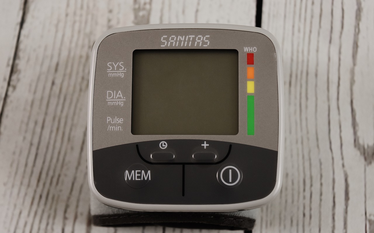 Image - blood pressure monitor measure