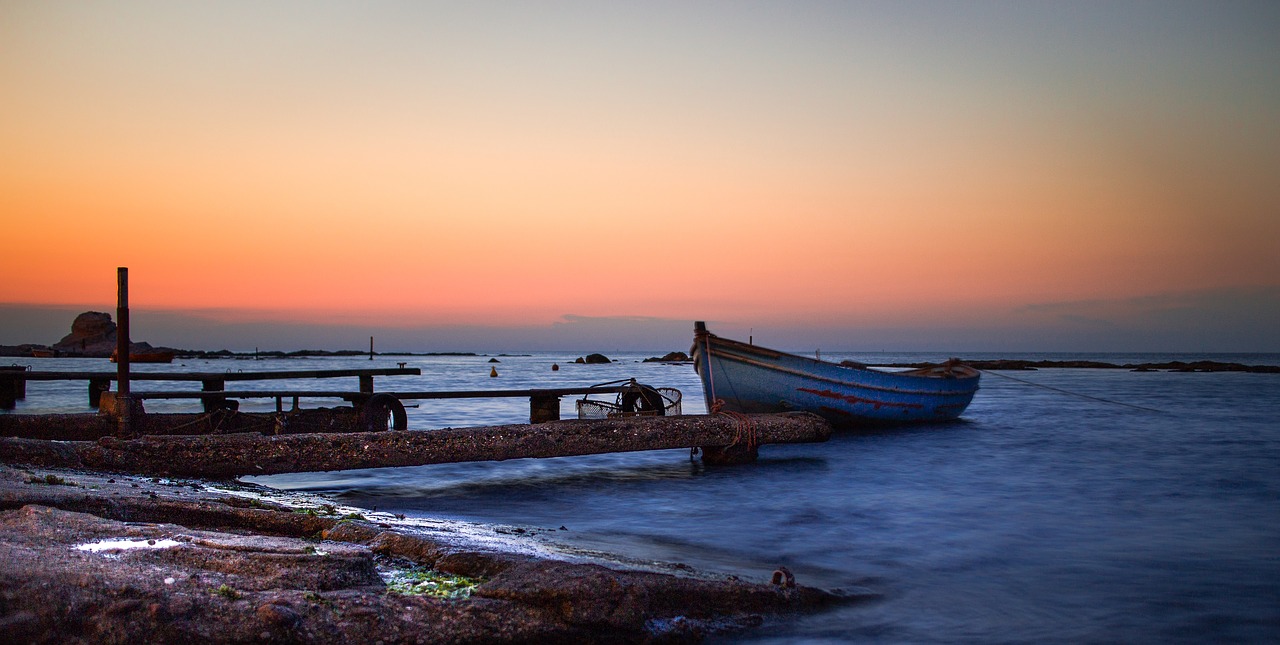 Image - boat sea sunset calm sea boats