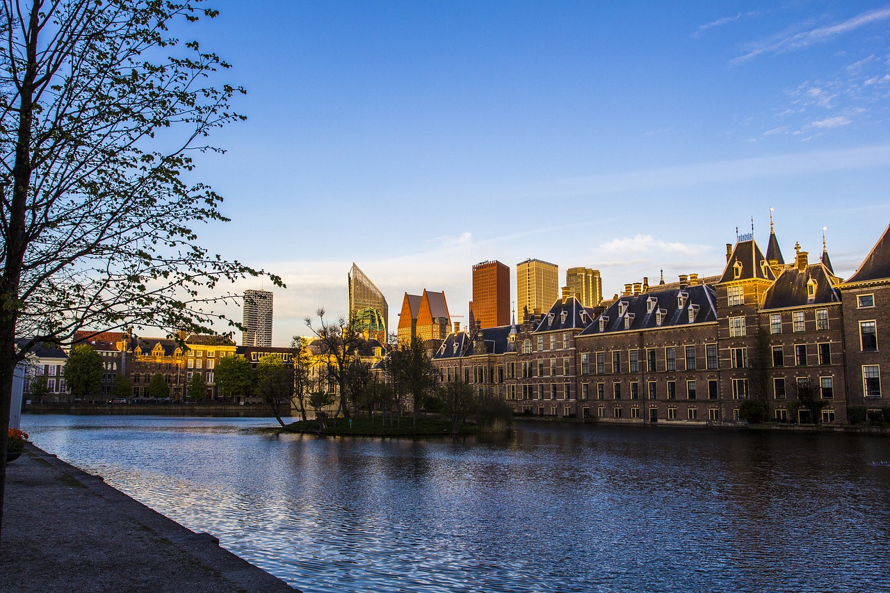 Image - the hague center courtyard skyline
