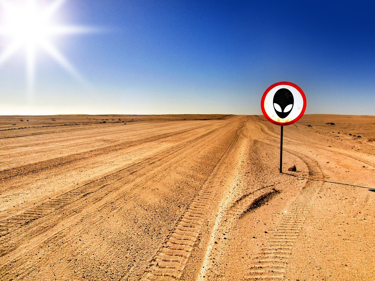 Image - area 51 alien warning desert away