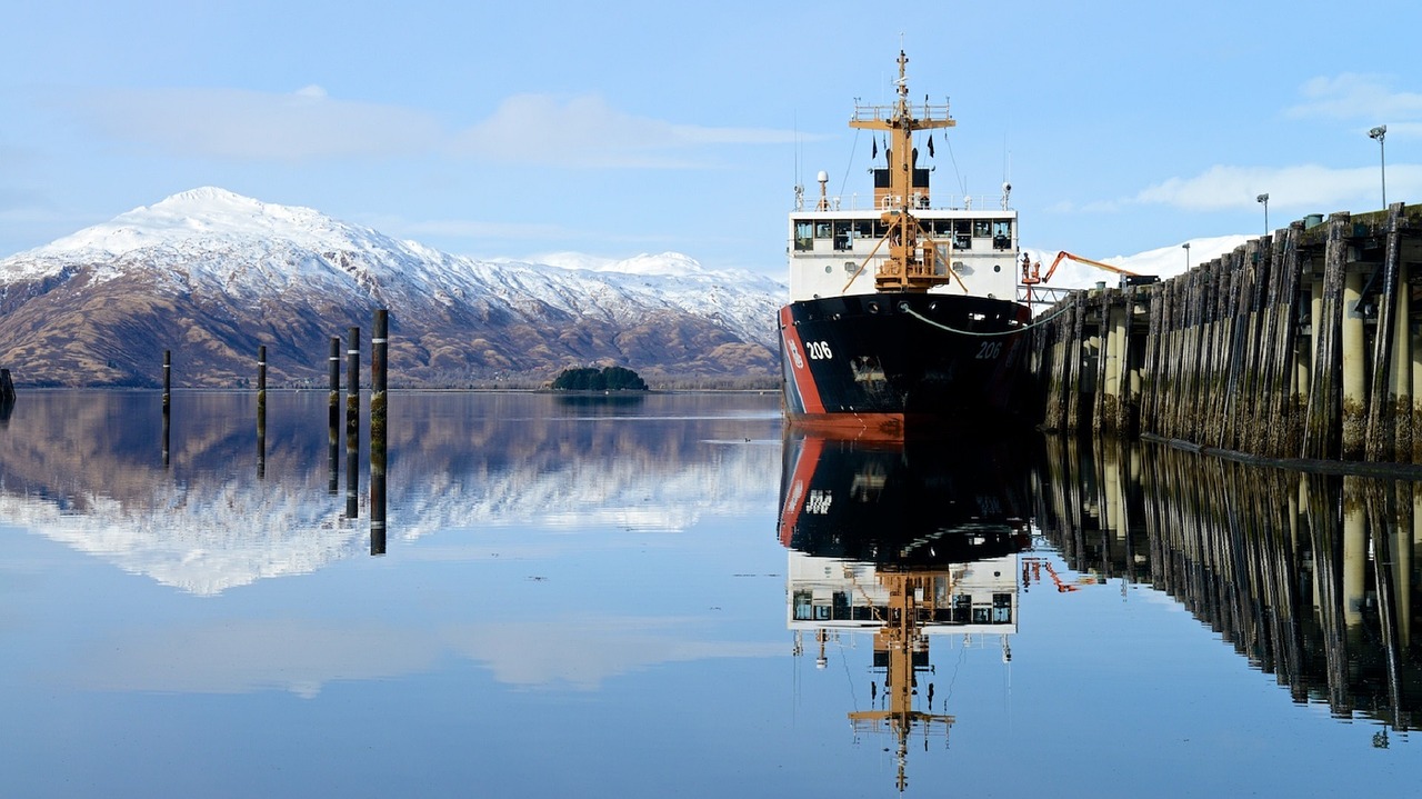 Image - ship cutter port kodiak alaska
